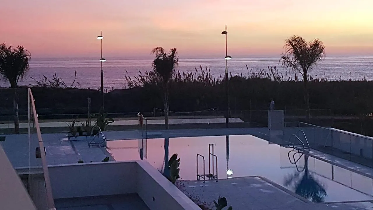 아파트 Panorama Beach - Blue Horizon 토록스